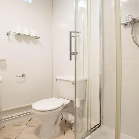 Woodclose Park كيركبي لونسديل