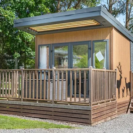 Woodclose Park منتزه العطل *