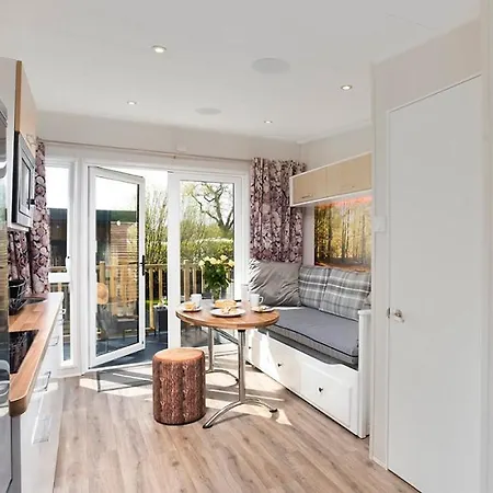 Woodclose Park 假日公园 柯比朗斯代尔